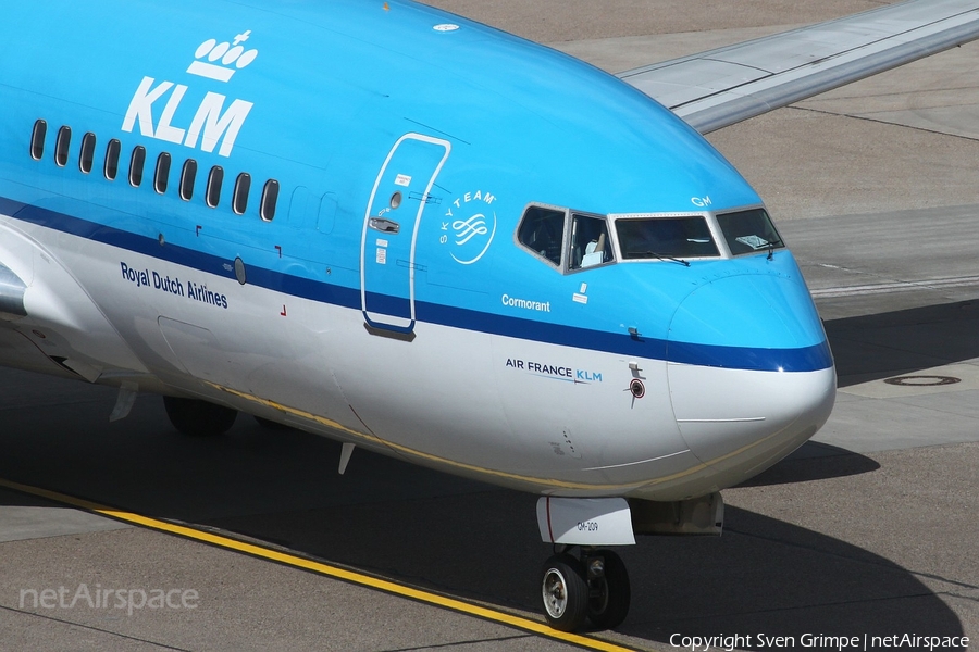 KLM - Royal Dutch Airlines Boeing 737-7K2 (PH-BGM) | Photo 15543