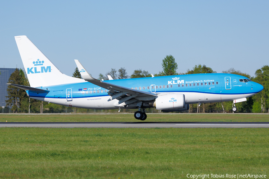 KLM - Royal Dutch Airlines Boeing 737-7K2 (PH-BGM) | Photo 678170