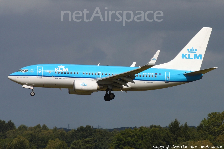 KLM - Royal Dutch Airlines Boeing 737-7K2 (PH-BGN) | Photo 433296