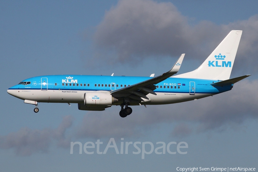 KLM - Royal Dutch Airlines Boeing 737-7K2 (PH-BGO) | Photo 21259