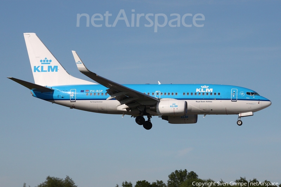 KLM - Royal Dutch Airlines Boeing 737-7K2 (PH-BGP) | Photo 33667