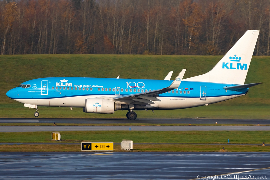 KLM - Royal Dutch Airlines Boeing 737-7K2 (PH-BGP) | Photo 359769
