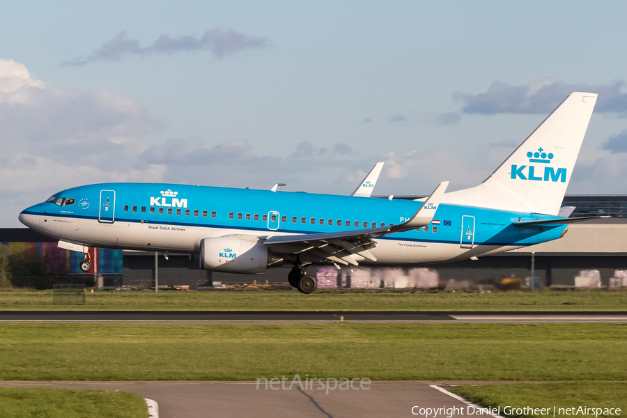 KLM - Royal Dutch Airlines Boeing 737-7K2 (PH-BGR) | Photo 116194