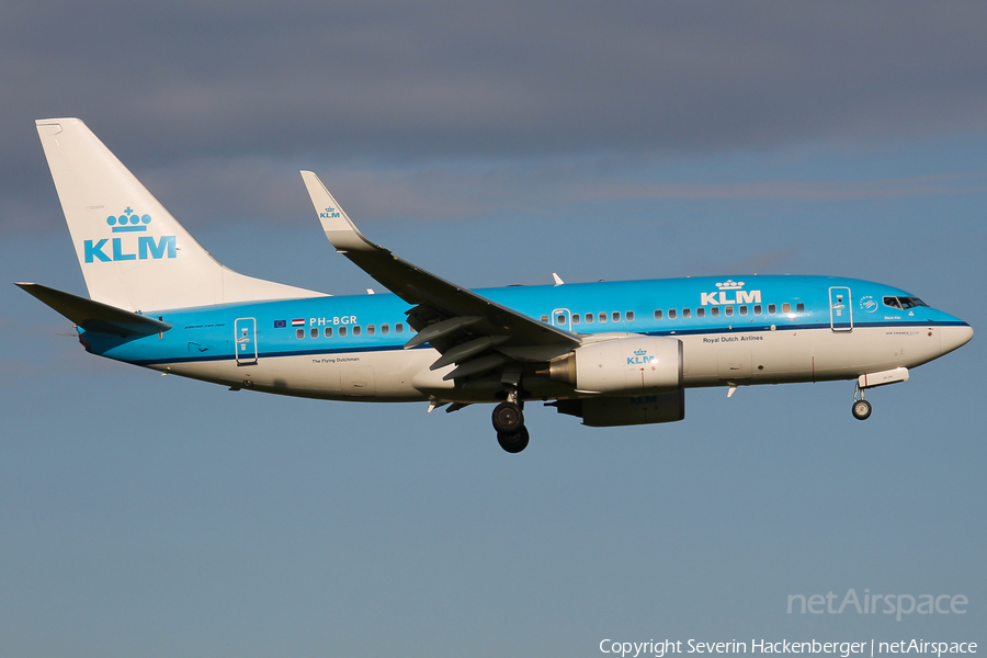 KLM - Royal Dutch Airlines Boeing 737-7K2 (PH-BGR) | Photo 231207