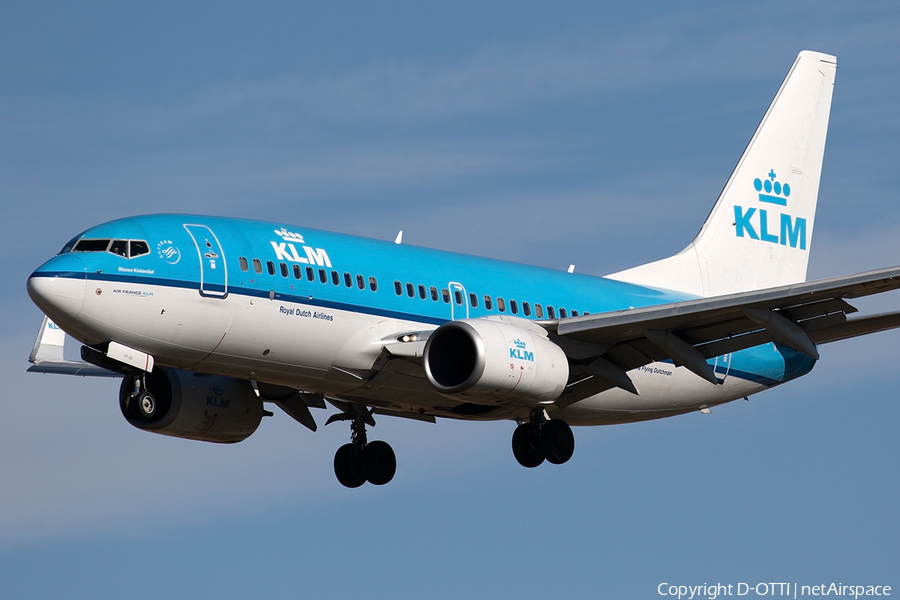 KLM - Royal Dutch Airlines Boeing 737-7K2 (PH-BGT) | Photo 292180