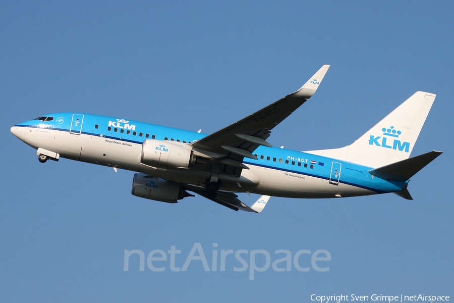 KLM - Royal Dutch Airlines Boeing 737-7K2 (PH-BGT) | Photo 21203