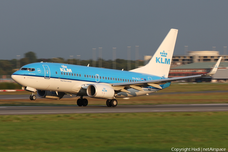 KLM - Royal Dutch Airlines Boeing 737-7K2 (PH-BGT) | Photo 36879