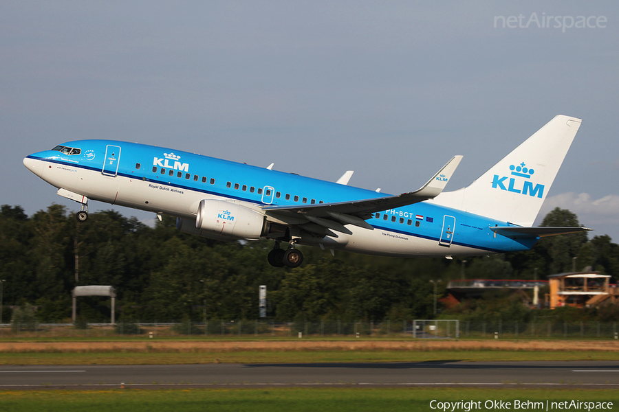 KLM - Royal Dutch Airlines Boeing 737-7K2 (PH-BGT) | Photo 38666