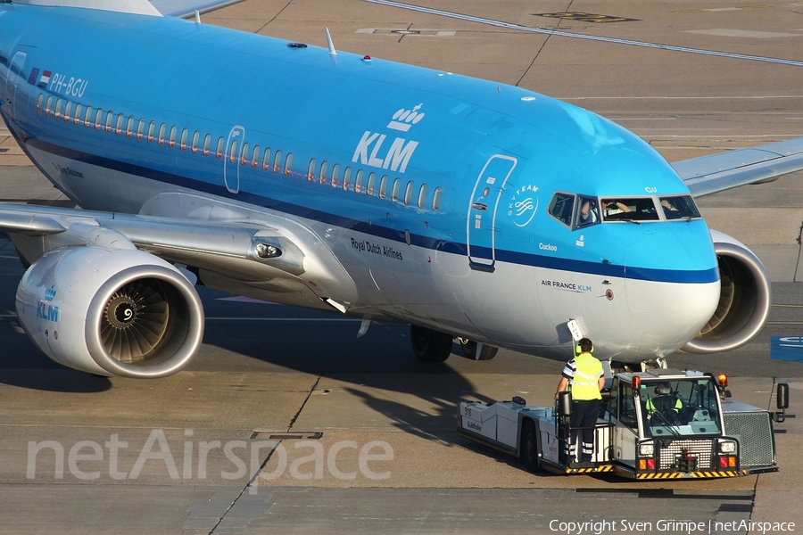 KLM - Royal Dutch Airlines Boeing 737-7K2 (PH-BGU) | Photo 79456