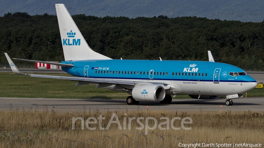 KLM - Royal Dutch Airlines Boeing 737-7K2 (PH-BGW) | Photo 232054
