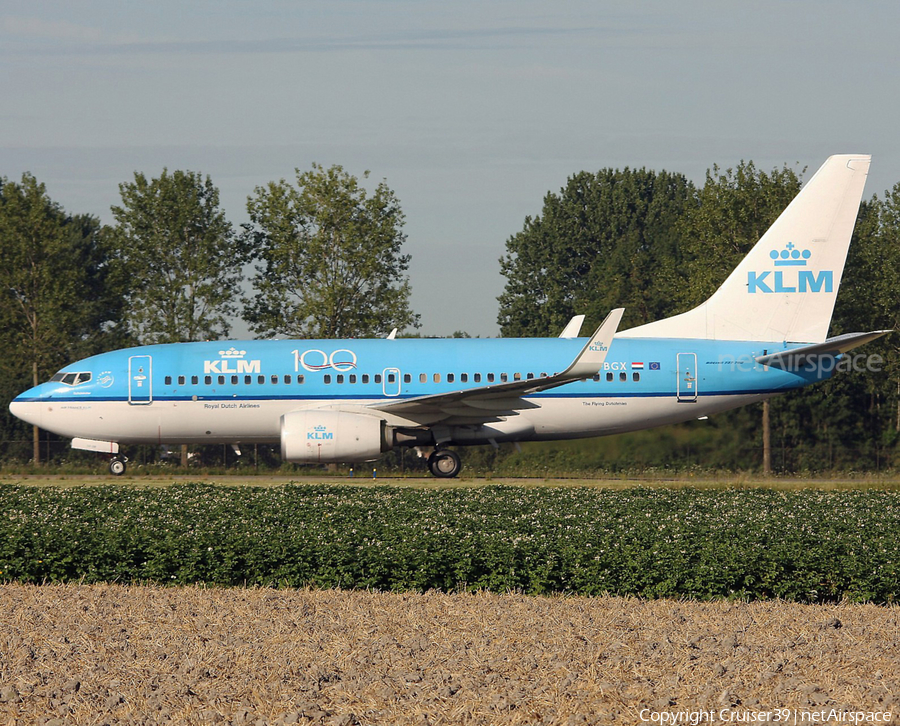 KLM - Royal Dutch Airlines Boeing 737-7K2 (PH-BGX) | Photo 407819