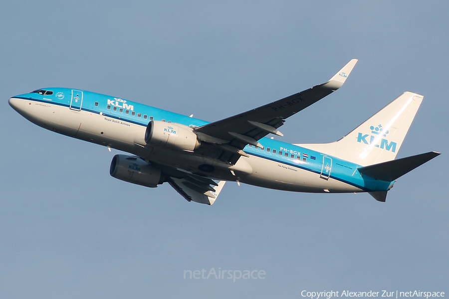 KLM - Royal Dutch Airlines Boeing 737-7K2 (PH-BGX) | Photo 433892