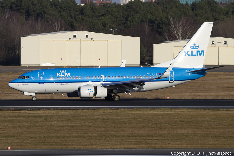 KLM - Royal Dutch Airlines Boeing 737-7K2 (PH-BGX) | Photo 372938