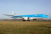 KLM - Royal Dutch Airlines Boeing 787-9 Dreamliner (PH-BHA) at  Amsterdam - Schiphol, Netherlands