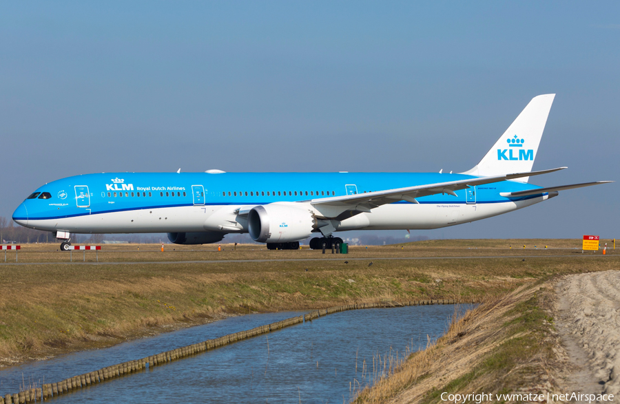 KLM - Royal Dutch Airlines Boeing 787-9 Dreamliner (PH-BHA) | Photo 102245