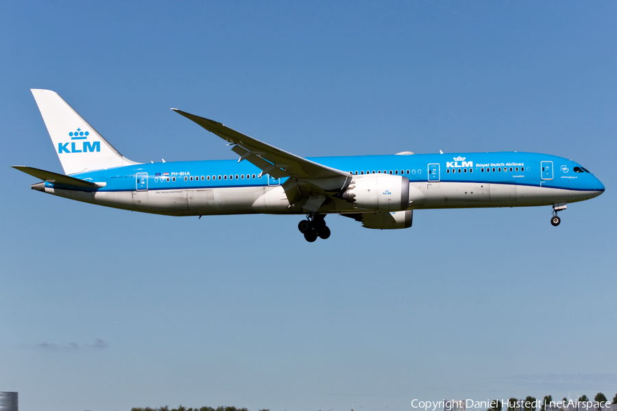 KLM - Royal Dutch Airlines Boeing 787-9 Dreamliner (PH-BHA) | Photo 479243