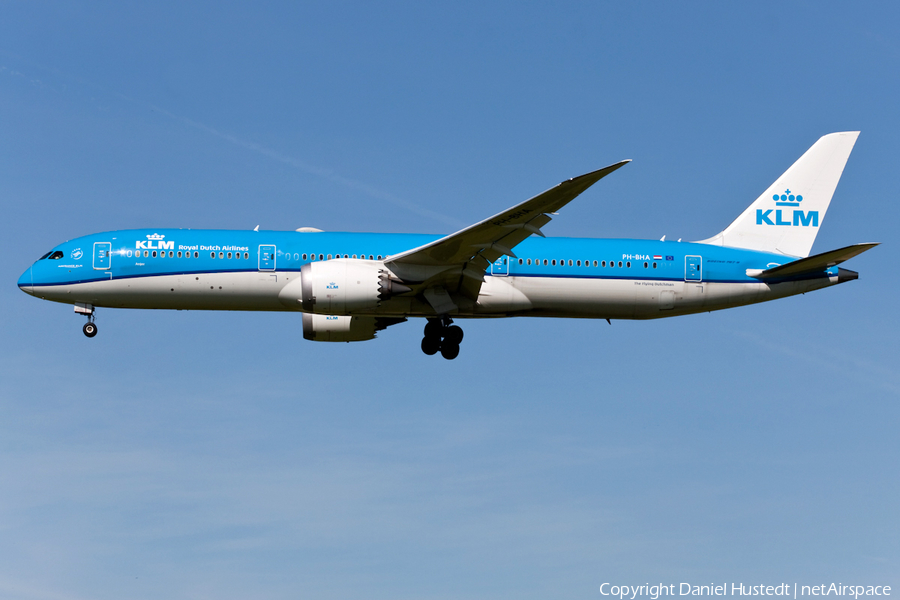 KLM - Royal Dutch Airlines Boeing 787-9 Dreamliner (PH-BHA) | Photo 482484