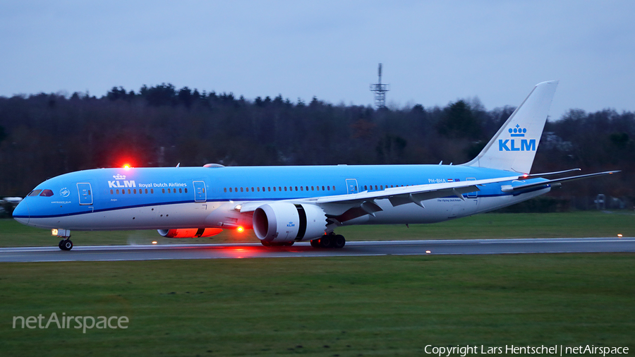 KLM - Royal Dutch Airlines Boeing 787-9 Dreamliner (PH-BHA) | Photo 202554