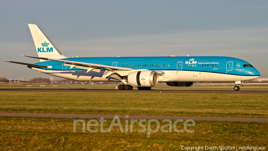 KLM - Royal Dutch Airlines Boeing 787-9 Dreamliner (PH-BHC) | Photo 358662