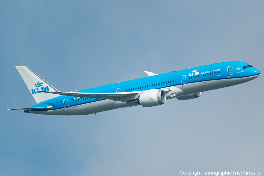KLM - Royal Dutch Airlines Boeing 787-9 Dreamliner (PH-BHC) | Photo 610553