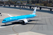 KLM - Royal Dutch Airlines Boeing 787-9 Dreamliner (PH-BHC) at  San Francisco - International, United States