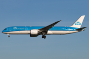 KLM - Royal Dutch Airlines Boeing 787-9 Dreamliner (PH-BHD) at  Amsterdam - Schiphol, Netherlands