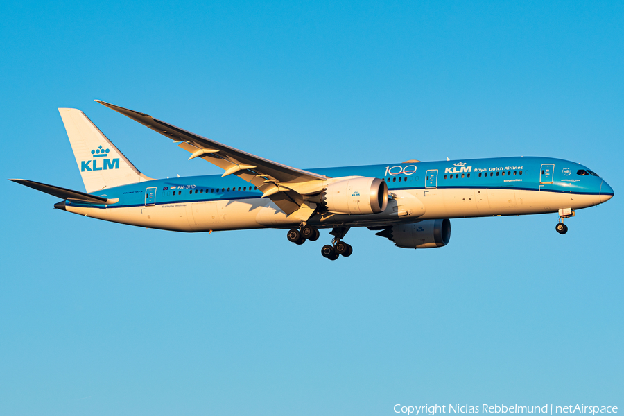 KLM - Royal Dutch Airlines Boeing 787-9 Dreamliner (PH-BHD) | Photo 364746