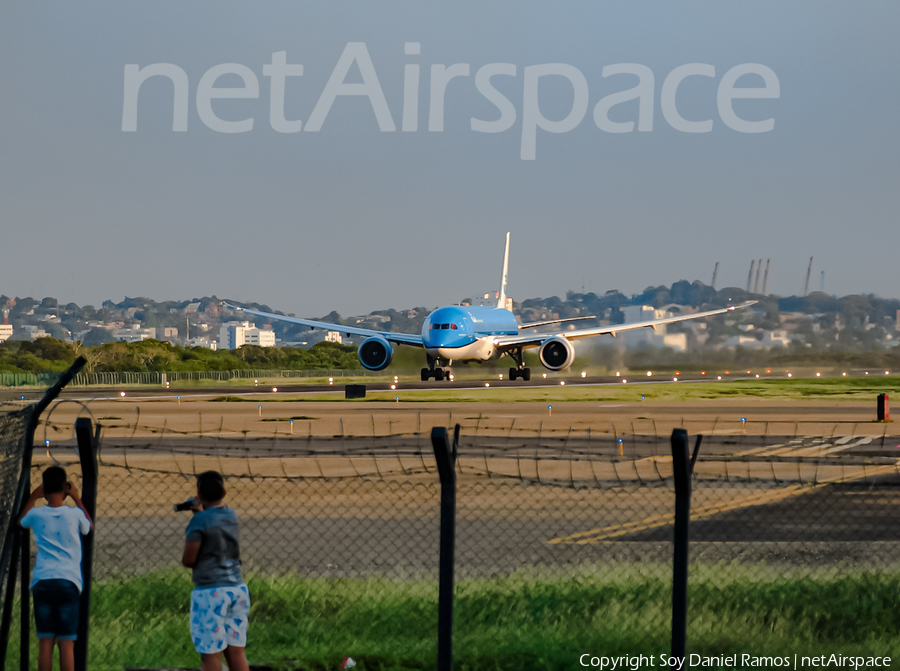 KLM - Royal Dutch Airlines Boeing 787-9 Dreamliner (PH-BHD) | Photo 461986