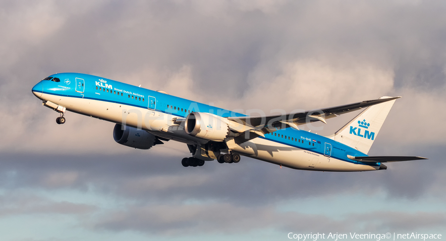 KLM - Royal Dutch Airlines Boeing 787-9 Dreamliner (PH-BHE) | Photo 295777