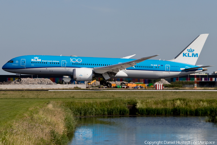 KLM - Royal Dutch Airlines Boeing 787-9 Dreamliner (PH-BHE) | Photo 411849