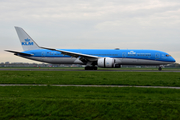 KLM - Royal Dutch Airlines Boeing 787-9 Dreamliner (PH-BHE) at  Amsterdam - Schiphol, Netherlands