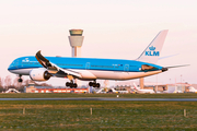 KLM - Royal Dutch Airlines Boeing 787-9 Dreamliner (PH-BHE) at  Dublin, Ireland