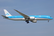 KLM - Royal Dutch Airlines Boeing 787-9 Dreamliner (PH-BHF) at  Amsterdam - Schiphol, Netherlands