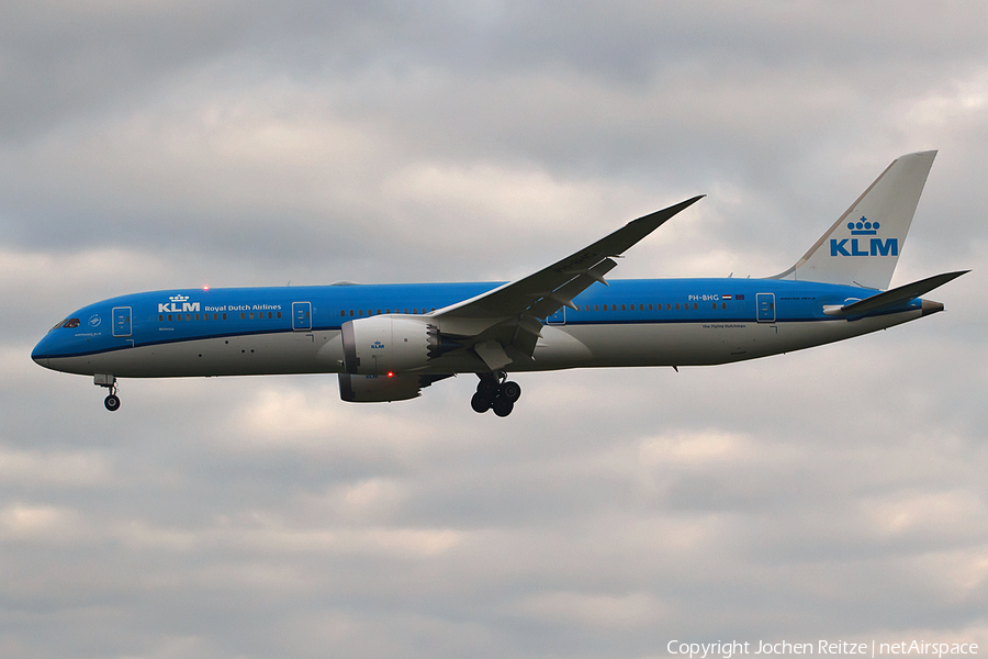 KLM - Royal Dutch Airlines Boeing 787-9 Dreamliner (PH-BHG) | Photo 117305