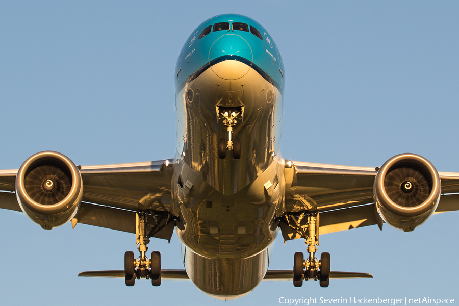 KLM - Royal Dutch Airlines Boeing 787-9 Dreamliner (PH-BHG) | Photo 190130