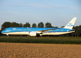 KLM - Royal Dutch Airlines Boeing 787-9 Dreamliner (PH-BHG) at  Amsterdam - Schiphol, Netherlands