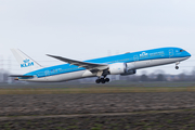 KLM - Royal Dutch Airlines Boeing 787-9 Dreamliner (PH-BHG) at  Amsterdam - Schiphol, Netherlands