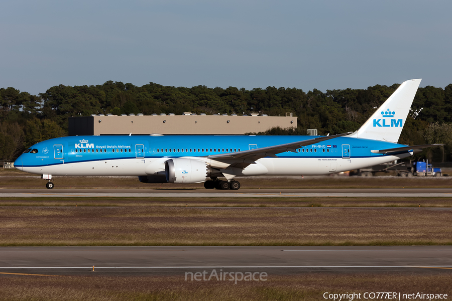 KLM - Royal Dutch Airlines Boeing 787-9 Dreamliner (PH-BHG) | Photo 395574