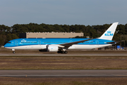 KLM - Royal Dutch Airlines Boeing 787-9 Dreamliner (PH-BHG) at  Houston - George Bush Intercontinental, United States
