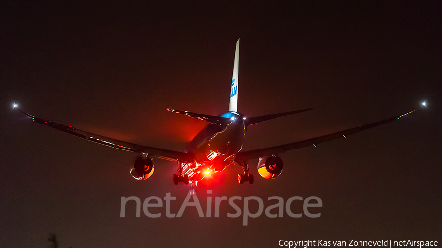 KLM - Royal Dutch Airlines Boeing 787-9 Dreamliner (PH-BHH) | Photo 281905
