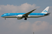 KLM - Royal Dutch Airlines Boeing 787-9 Dreamliner (PH-BHH) at  Amsterdam - Schiphol, Netherlands