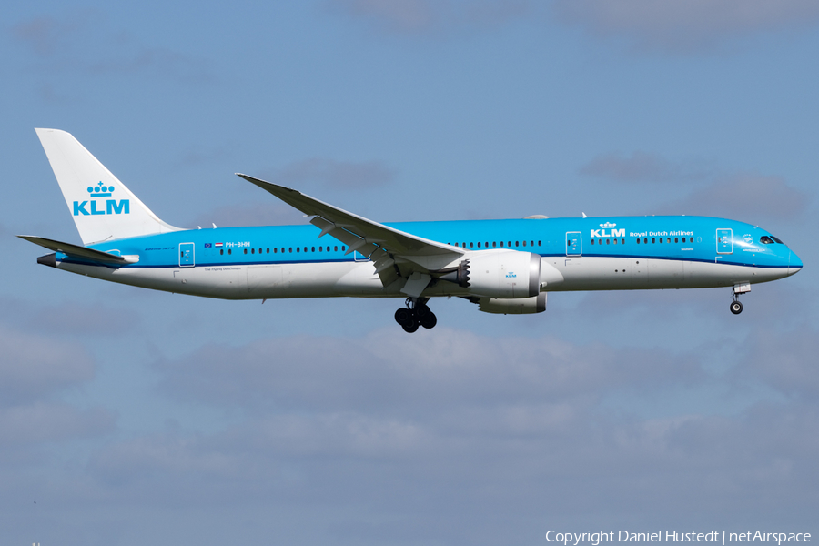 KLM - Royal Dutch Airlines Boeing 787-9 Dreamliner (PH-BHH) | Photo 526784