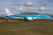 KLM - Royal Dutch Airlines Boeing 787-9 Dreamliner (PH-BHH) at  Amsterdam - Schiphol, Netherlands