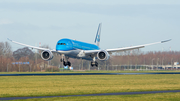 KLM - Royal Dutch Airlines Boeing 787-9 Dreamliner (PH-BHI) at  Amsterdam - Schiphol, Netherlands