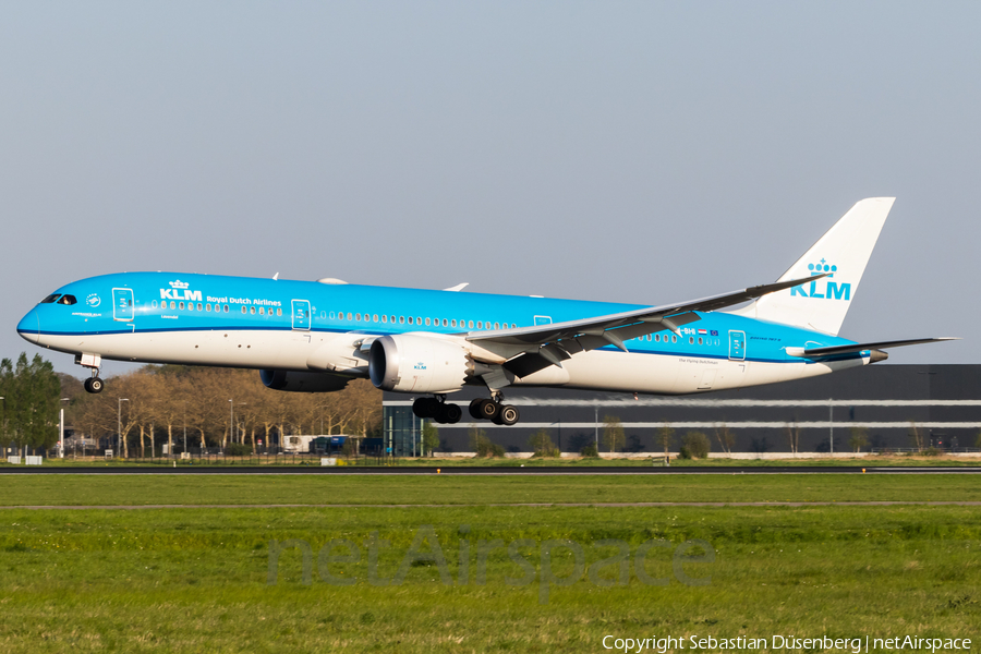 KLM - Royal Dutch Airlines Boeing 787-9 Dreamliner (PH-BHI) | Photo 320048