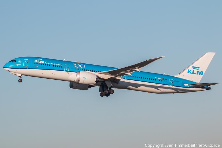 KLM - Royal Dutch Airlines Boeing 787-9 Dreamliner (PH-BHI) | Photo 365820