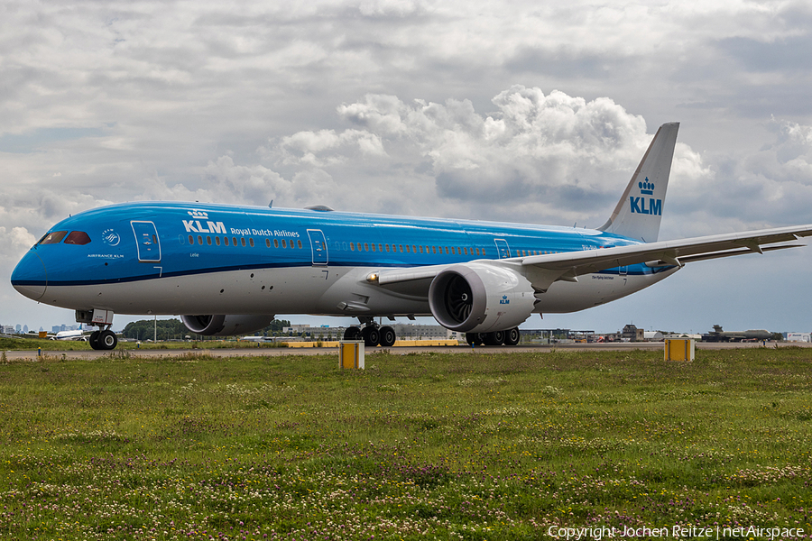 KLM - Royal Dutch Airlines Boeing 787-9 Dreamliner (PH-BHL) | Photo 180239