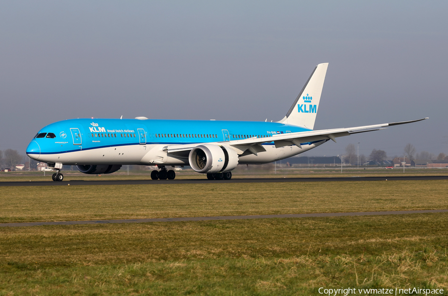 KLM - Royal Dutch Airlines Boeing 787-9 Dreamliner (PH-BHN) | Photo 428995