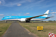 KLM - Royal Dutch Airlines Boeing 787-9 Dreamliner (PH-BHN) at  Amsterdam - Schiphol, Netherlands