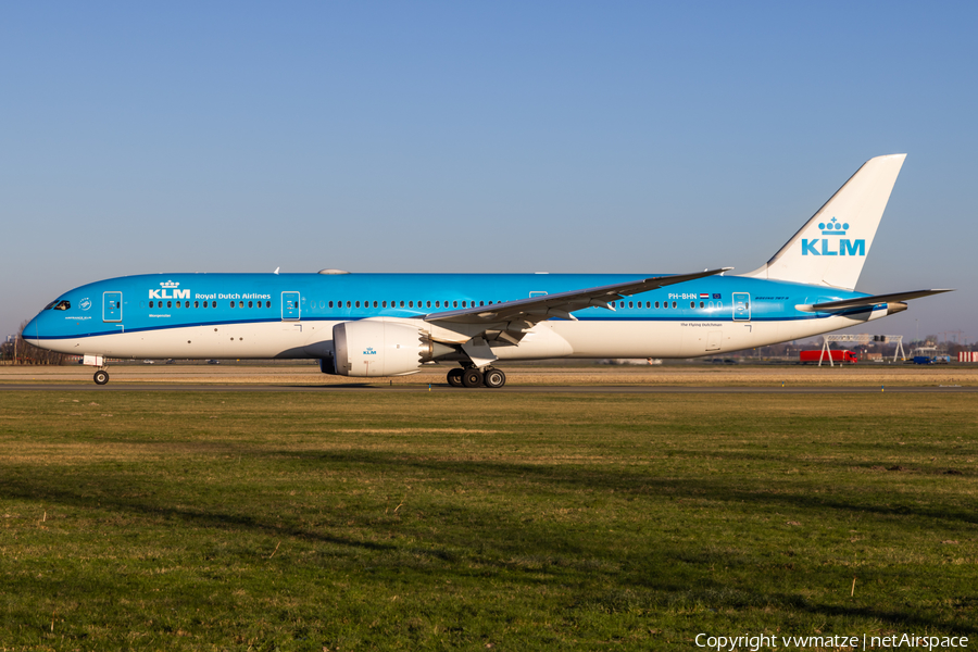 KLM - Royal Dutch Airlines Boeing 787-9 Dreamliner (PH-BHN) | Photo 606035